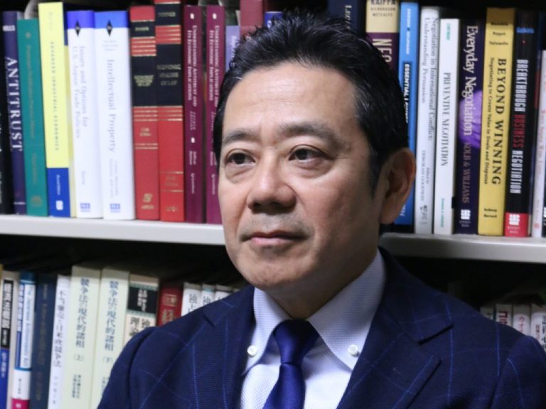 《学問の魅力を聞いてきた》法学部法律学科　田村次朗教授